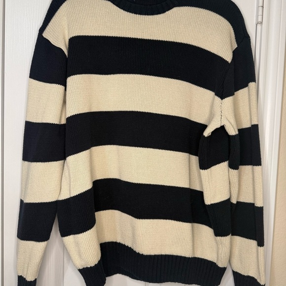 Brandy Melville Striped Navy and Cream Women's Sweater - Picture 3 of 10